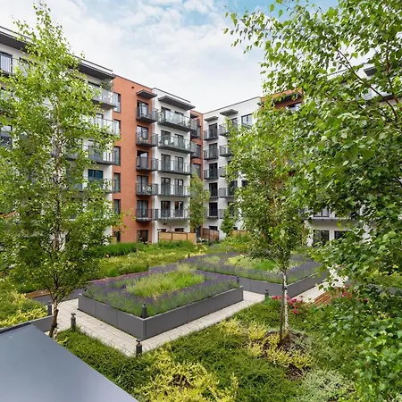 Modern Podgorze With Parking By Renters Krakau