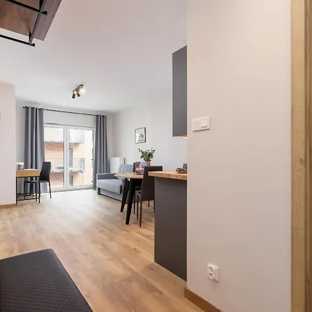 Modern Podgorze With Parking By Renters Apartman
